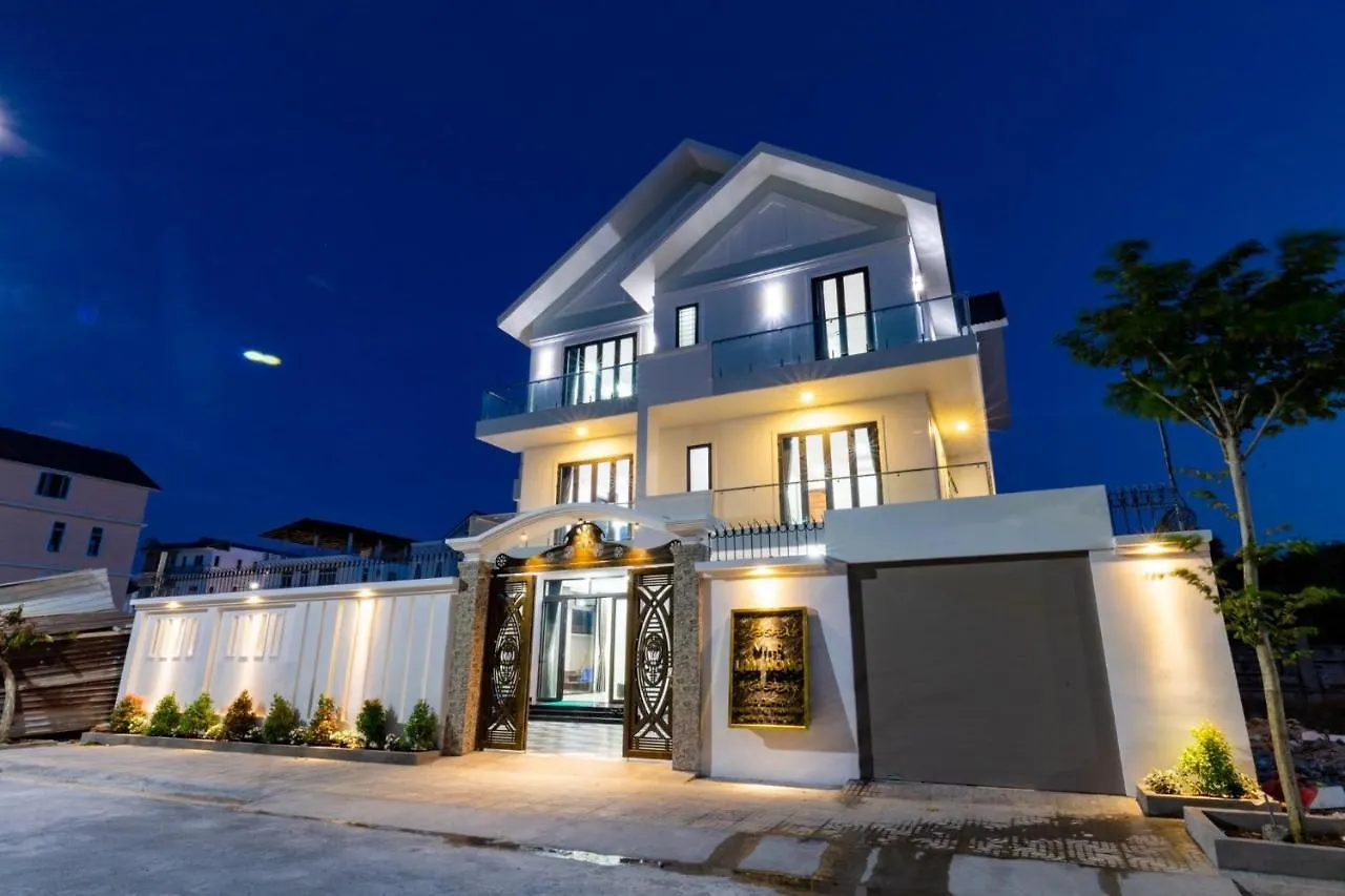 Palm Villa 29 - Villa Luxury 8Bedroom & Pool Near The Sea Vung Tau Vietnam