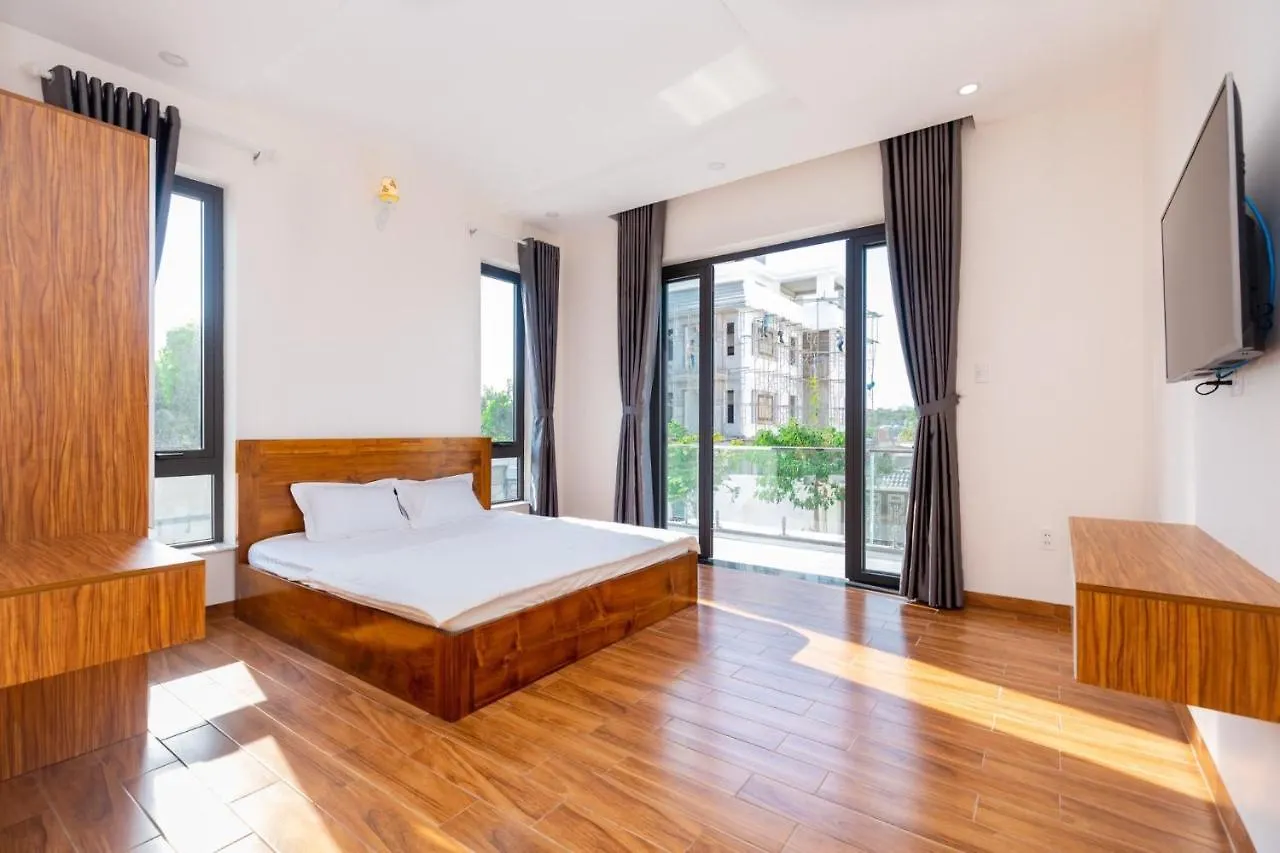 Palm Villa 29 - Villa Luxury 8Bedroom & Pool Near The Sea Vung Tau