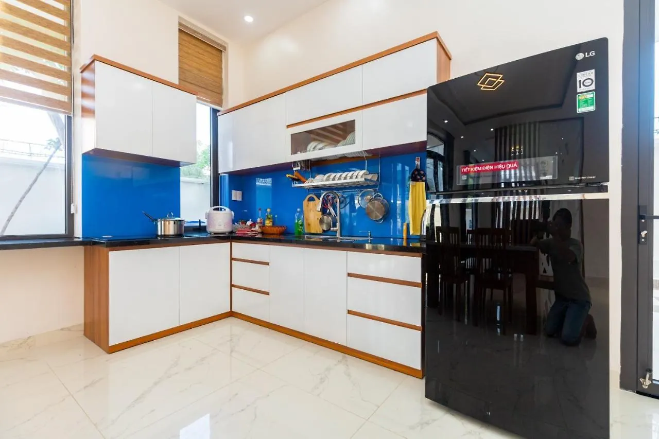 Palm Villa 29 - Villa Luxury 8Bedroom & Pool Near The Sea Vung Tau