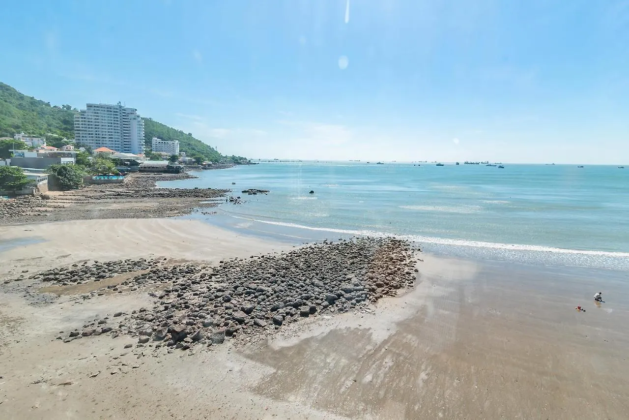 Palm Villa 29 - Villa Luxury 8Bedroom & Pool Near The Sea Vung Tau